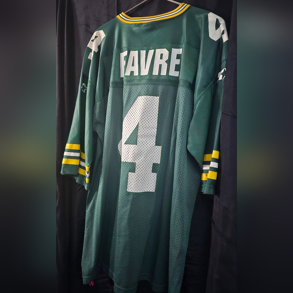 FARVE #4 green Starter Jersey.